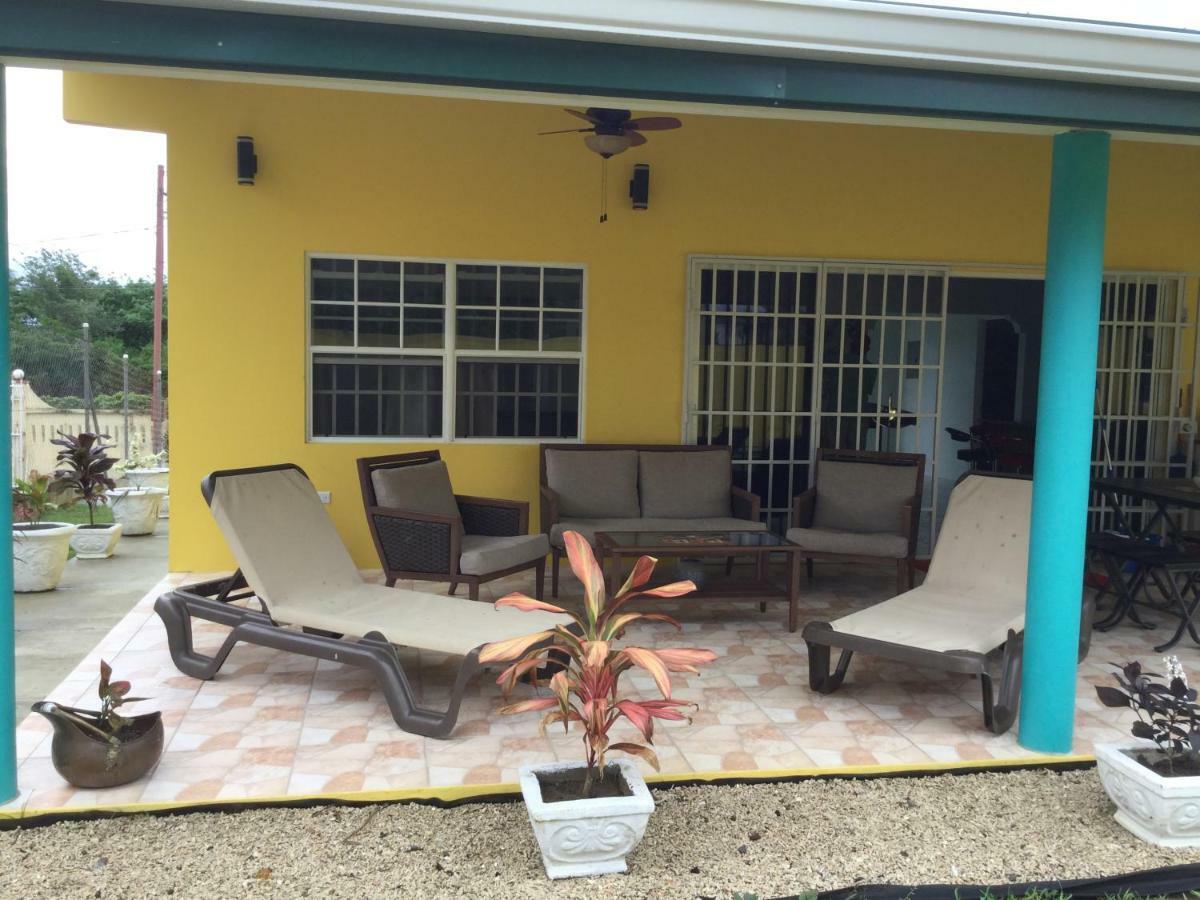 Cc Best Villas Tobago Lowlands Extérieur photo